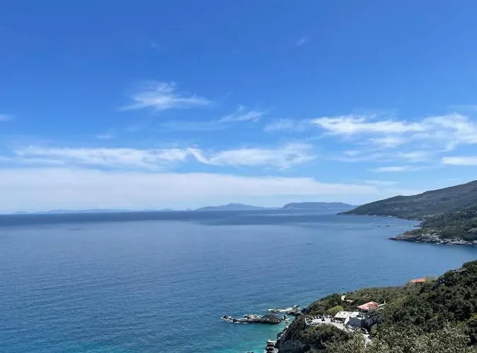 Double With Two Single Beds Цагарада