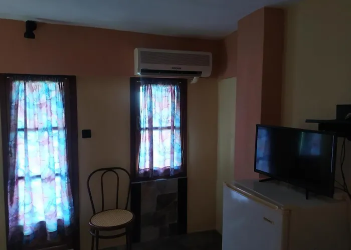 Double With Two Single Beds * Цагарада